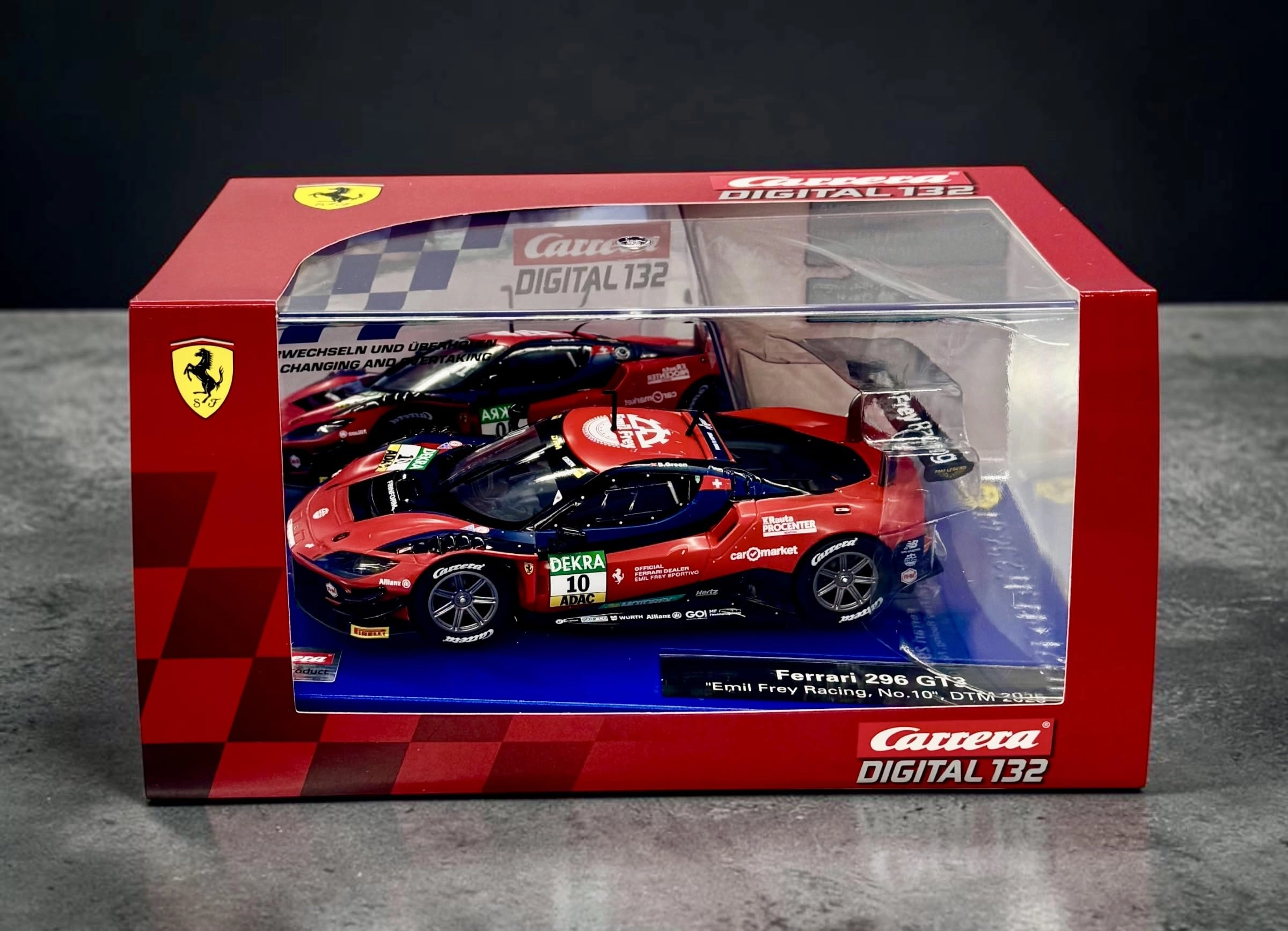 Carrera Digital 132 Ferrari 296 GT3