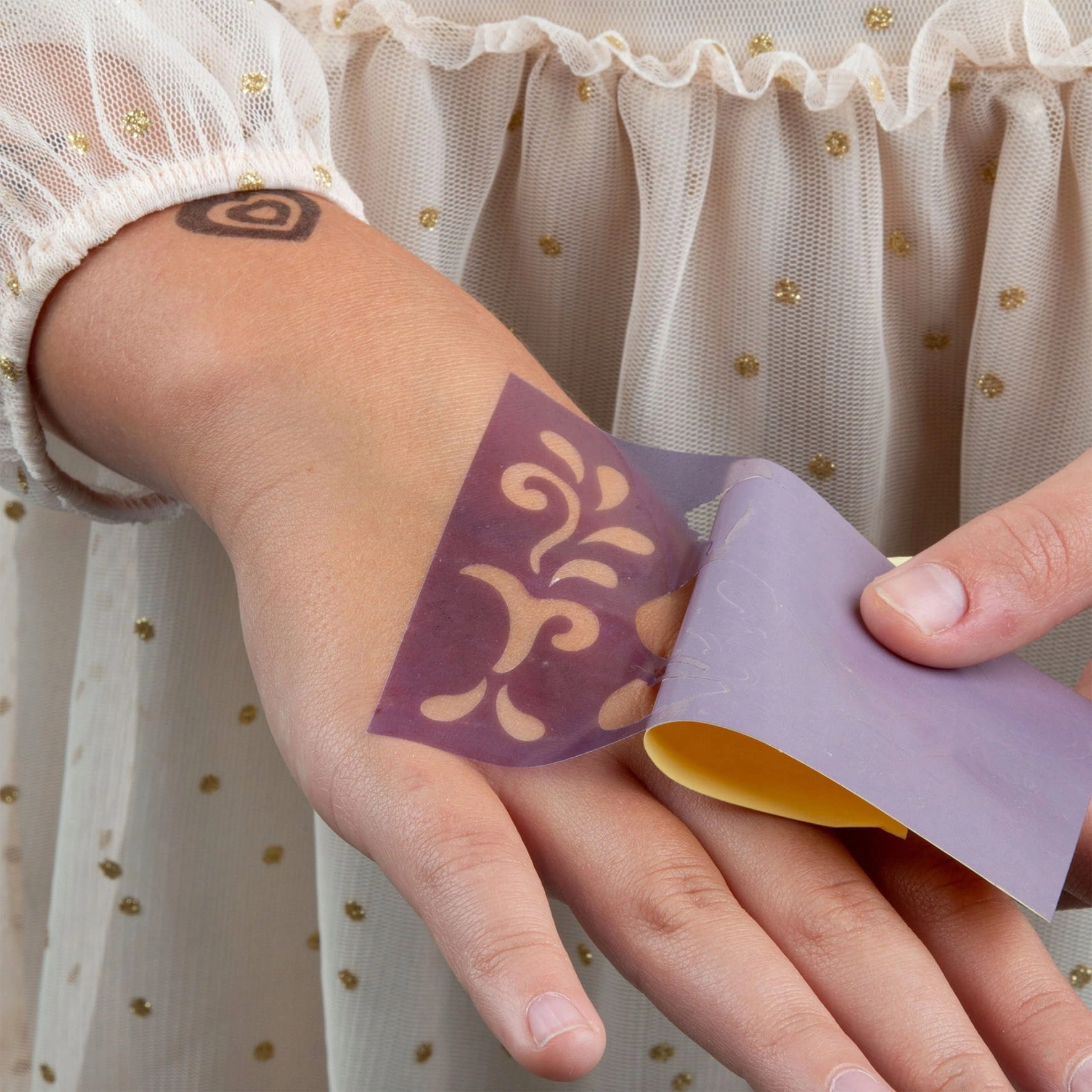 Tattoo markers A with KIDEA stencils