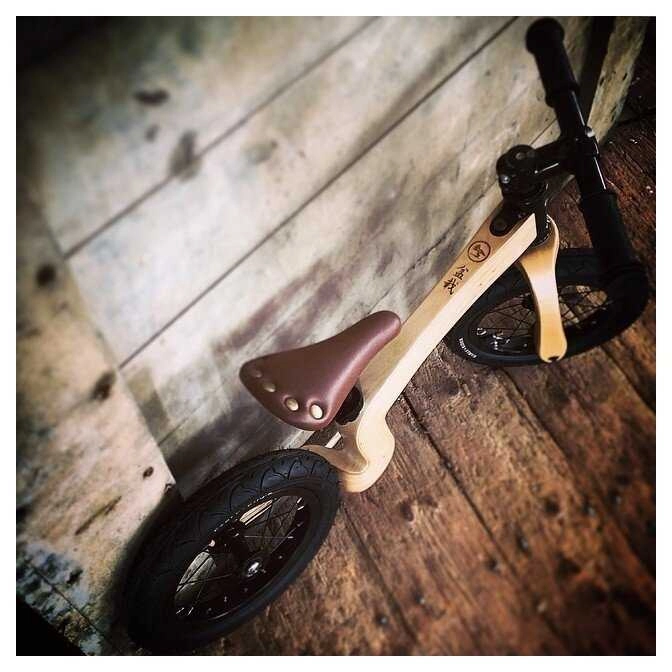 Balance Bike EARLY RIDER Superply Bones
