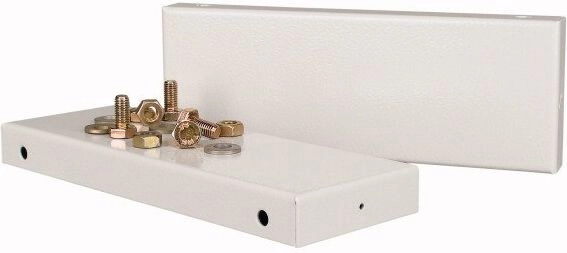 Eaton Plinth for switchboards side part
