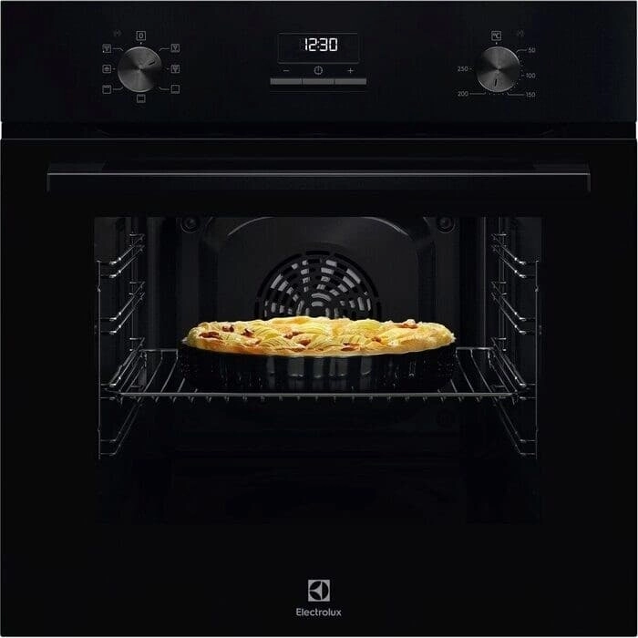 Electrolux 300 Convection multifunkcionala cepeskrasns  65