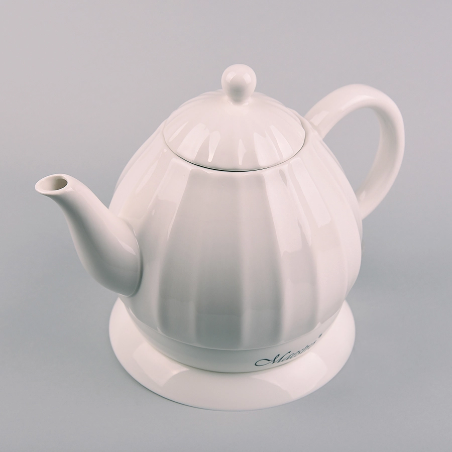 Feel Maestro MR070 electric kettle 1
