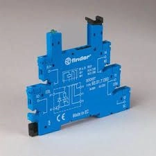 Finder 93 5 Pin 12V ac/dc