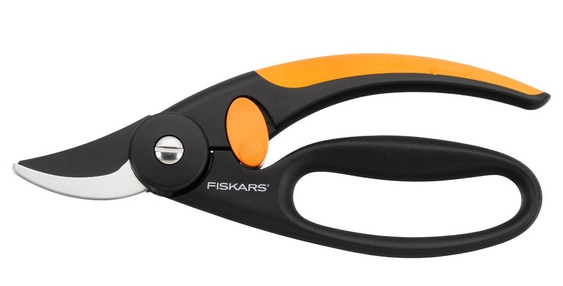 Fiskars 111440 pruning shears Bypass Black