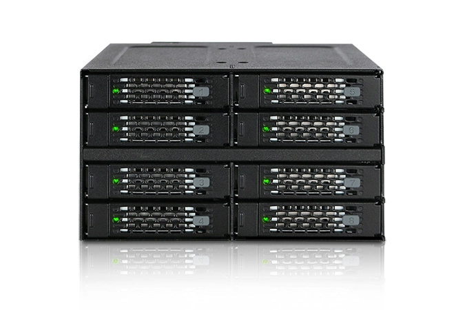 Icy Dock MB508SP-B drive bay panel