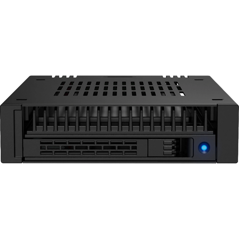 We-Ra. IcyDock 1x2.5" PCIe 4