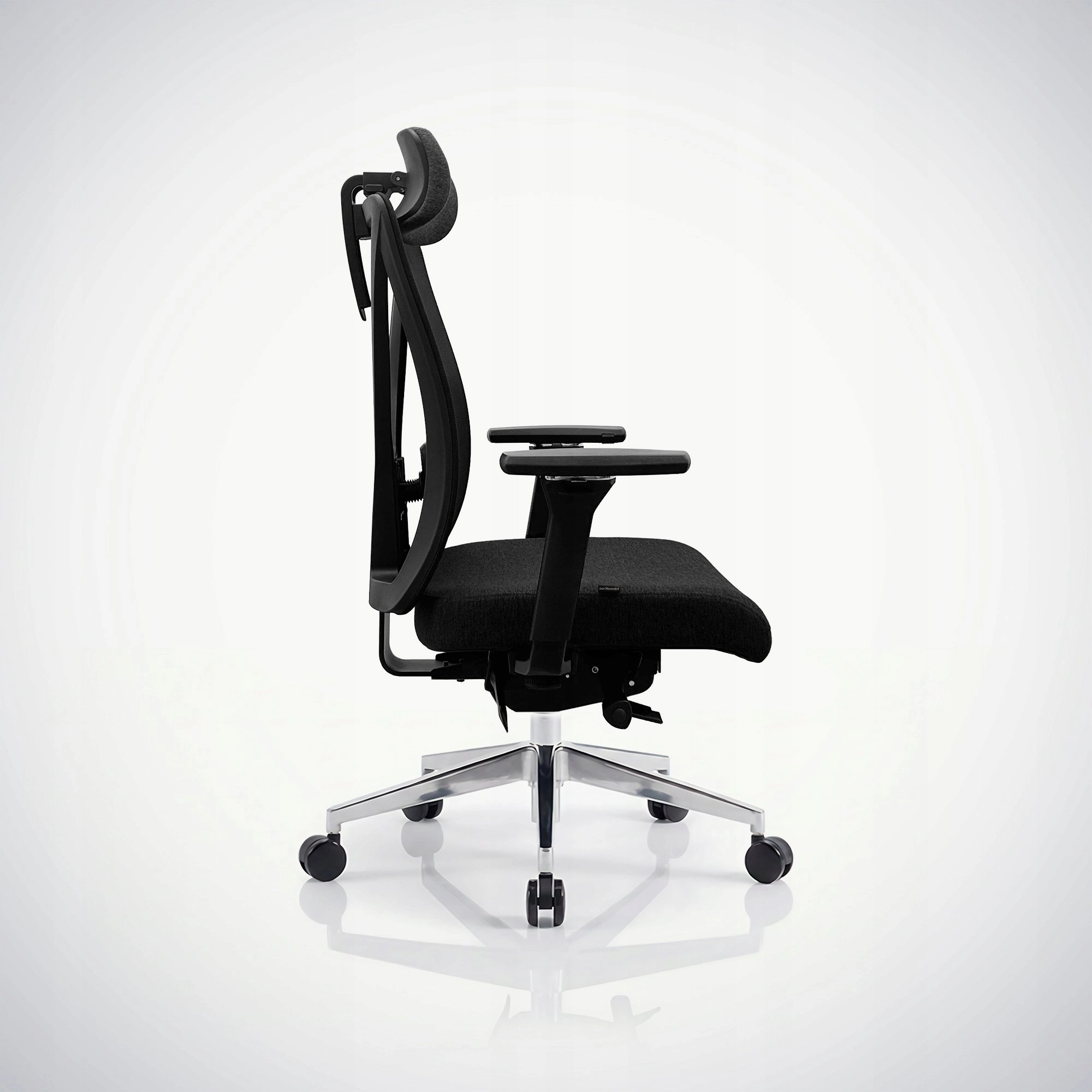 Jan Nowak office chair JAN NOWAK