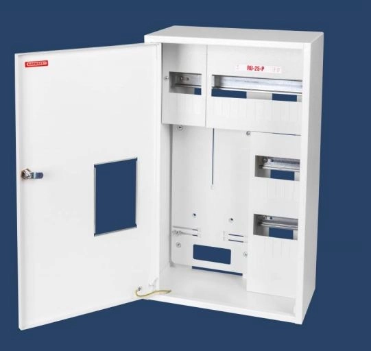 Bracer Universal switchboard with IP30 lock