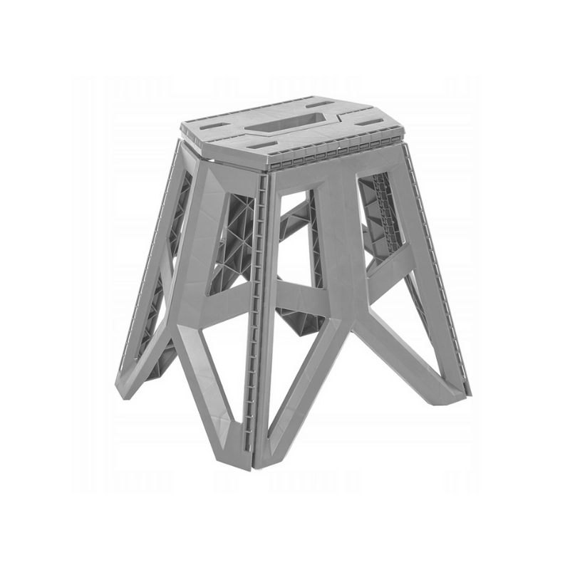 Folding outdoor chair with load capacity