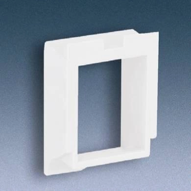 Kontakt-Simon Keystone socket adapter white MD64
