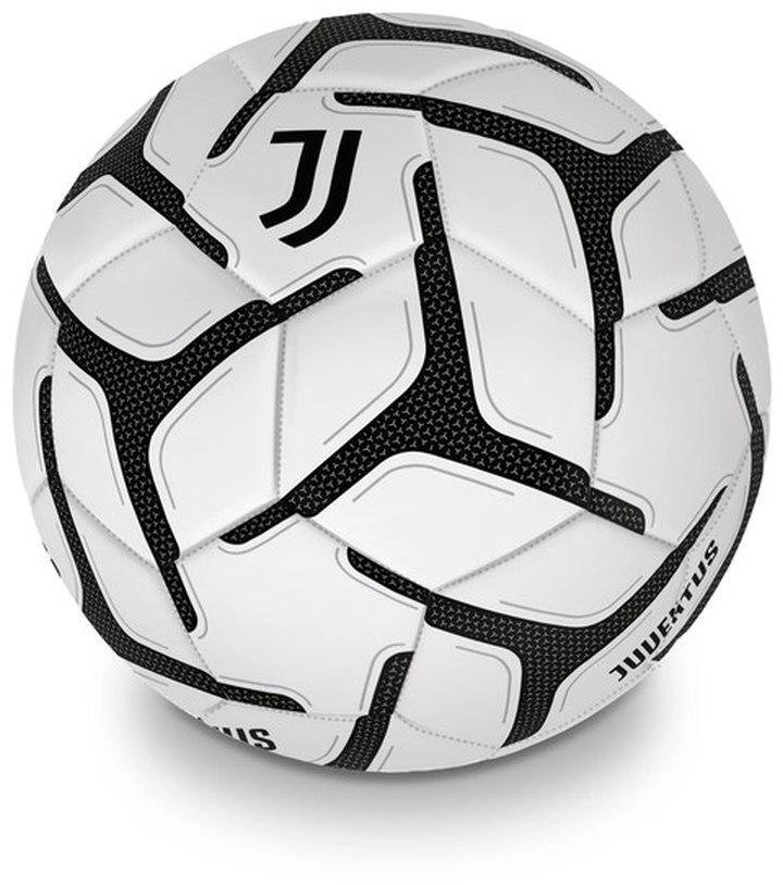 Kubisport F.C.JUVENTUS kicking ball
