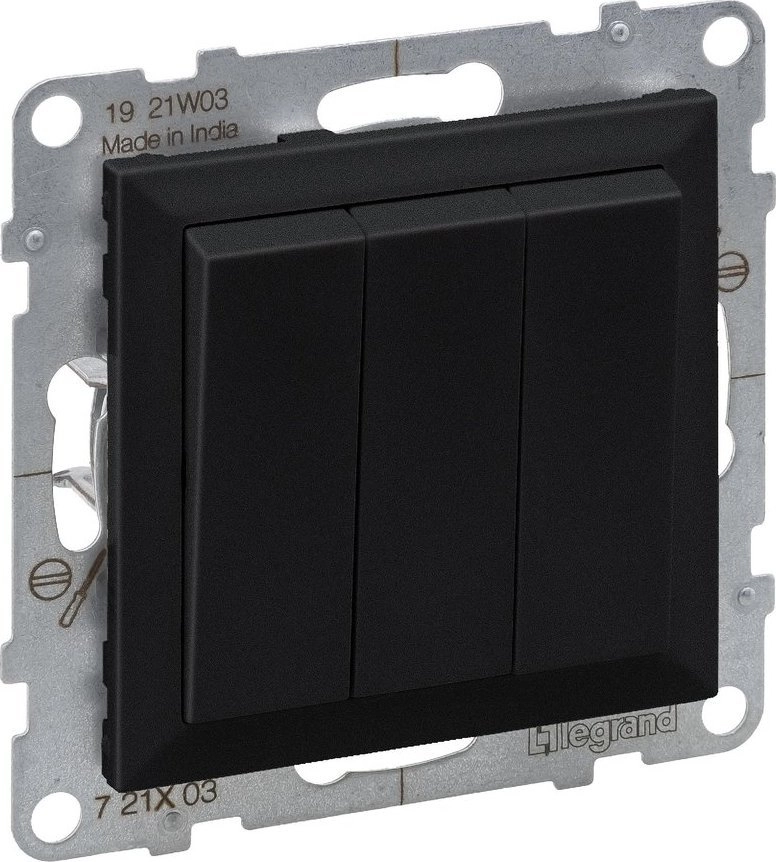 Legrand SUNO - Triple connector -