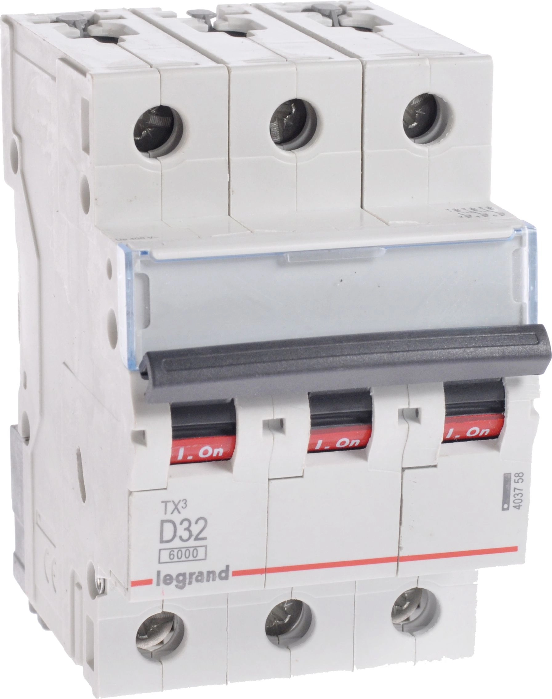 Legrand Wyłącznik nadprądowy S303 D32 TX3