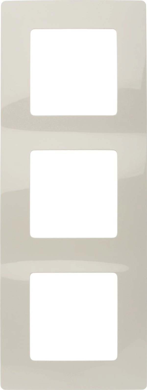 Legrand Triple frame Legrand Niloe 665013