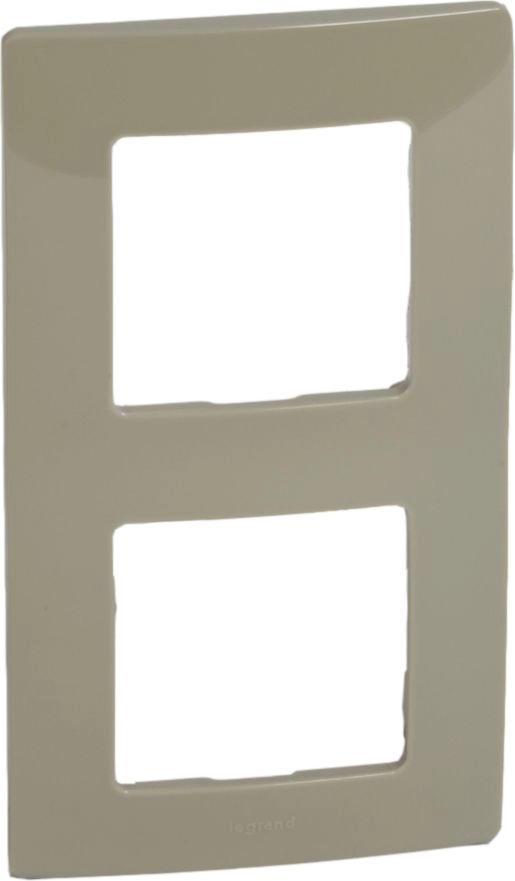 Legrand Installation frame NILOE 665032 665032