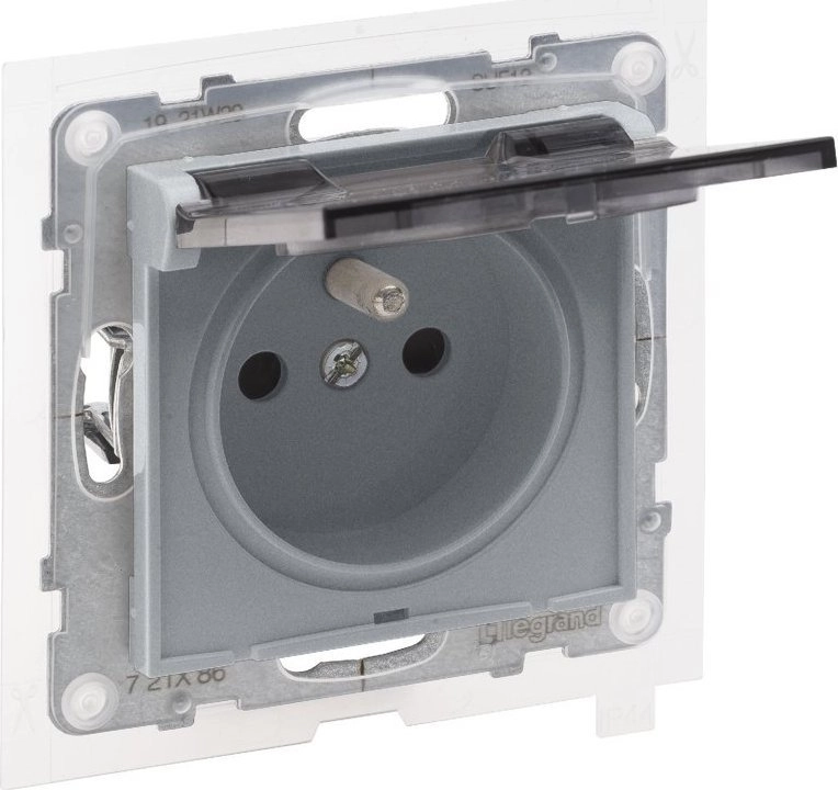 Legrand SUNO - Socket 2P+Z IP44