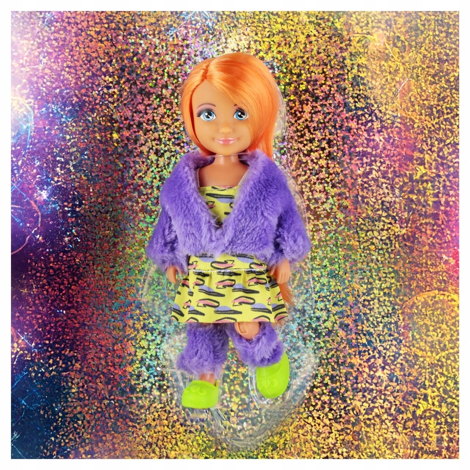 Mega Creative LALKA 13CM 16X18X5 MC