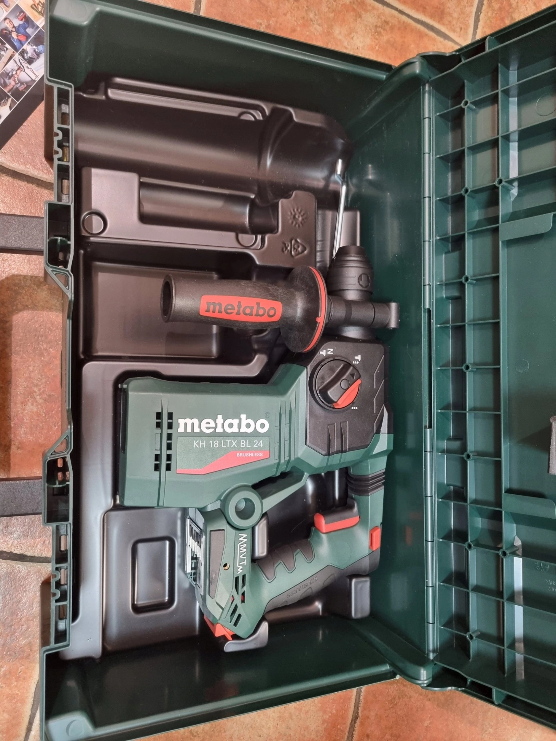 Metabo rotary hammer drill CORDLESS ROTARY