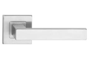 STK DOOR HANDLE TOPAZ STAINLESS STEEL
