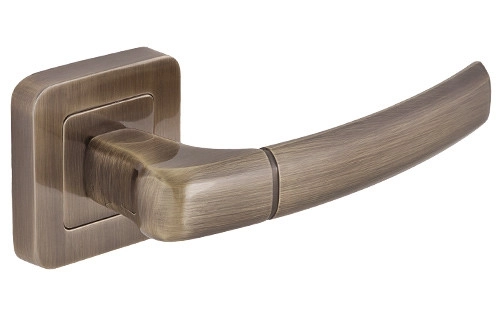 HANDLE DOOR CAMILA BRASS MP KL