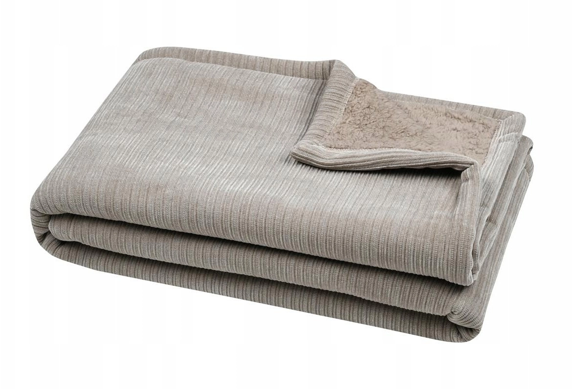 Monroe Plush blanket with lamb  CLAYTON