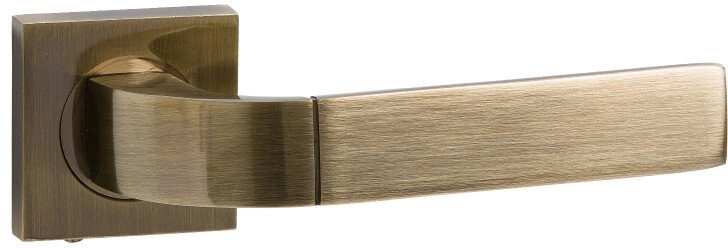 DOOR HANDLE MRO-72-15 AGED BRASS (