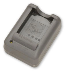 Olympus BCS-5 bateriju lādētājs N4305200 4545350034467