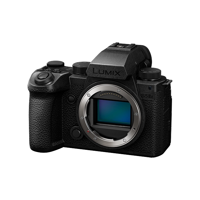Lumix S5M2X Body