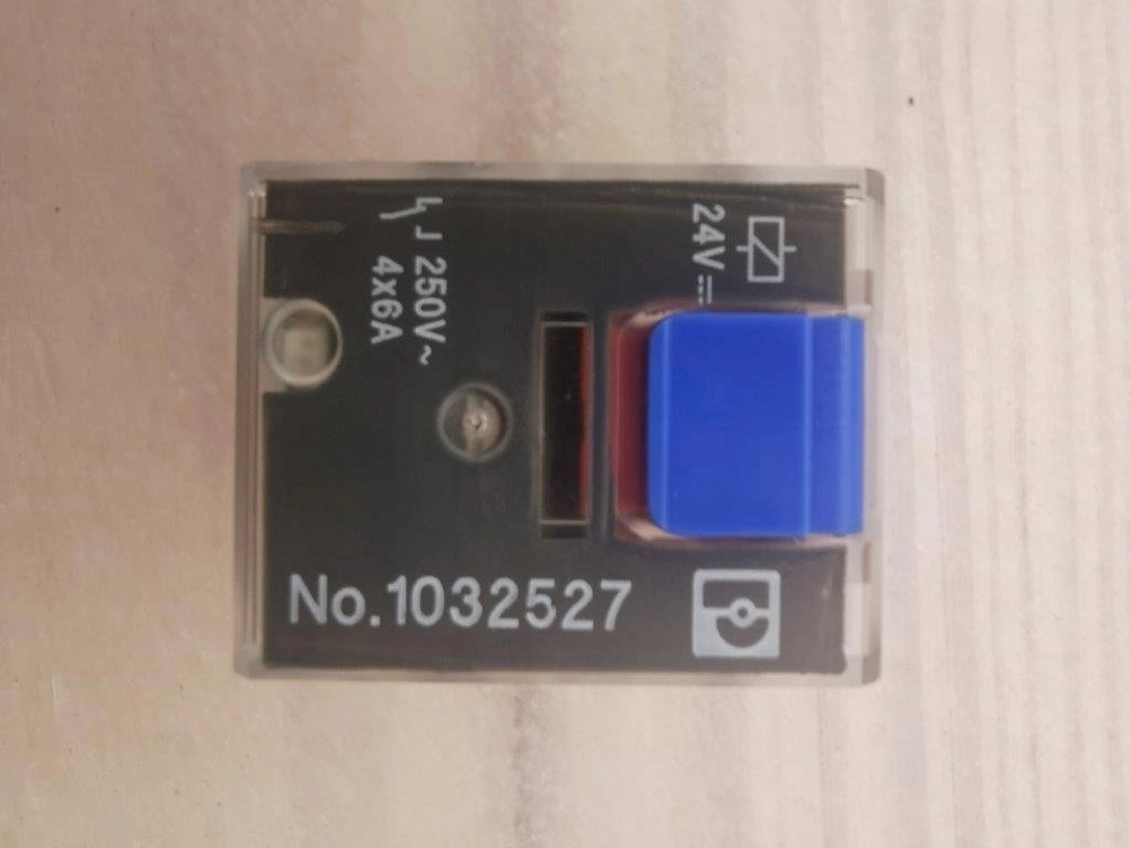 Phoenix Contact Industrial relay 4P 6A