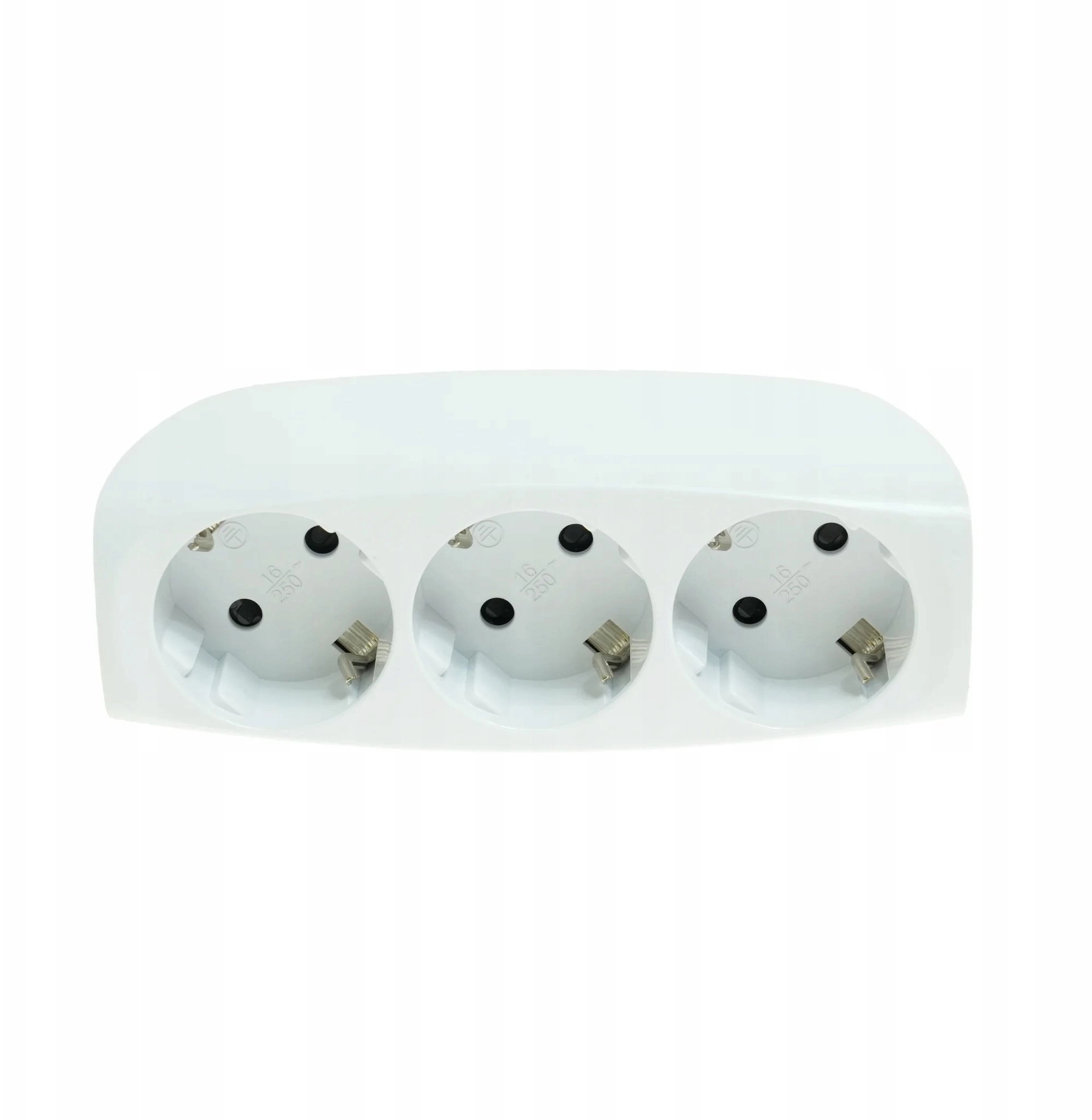 Triple plug splitter with grounding schuko