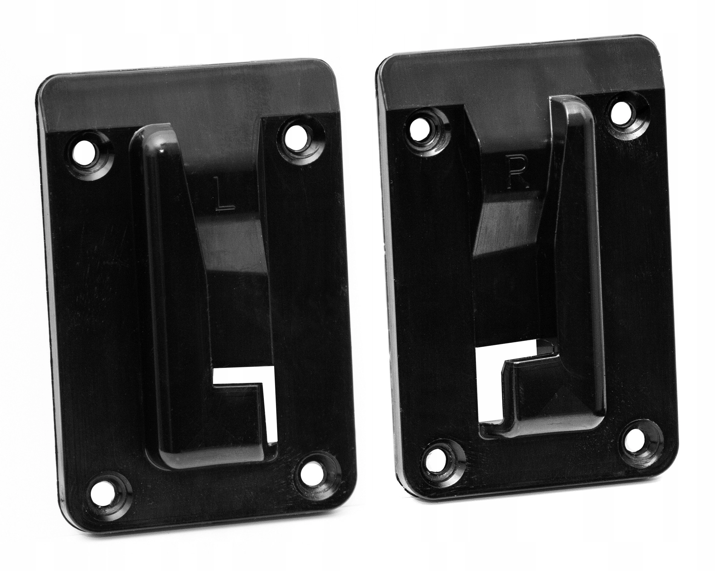 Connecting adapters for QBRICK ONE pendant