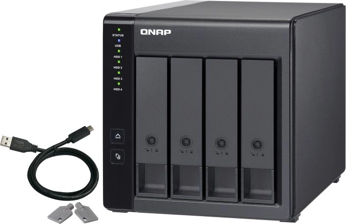 QNAP TR-004 storage drive enclosure HDD/SSD