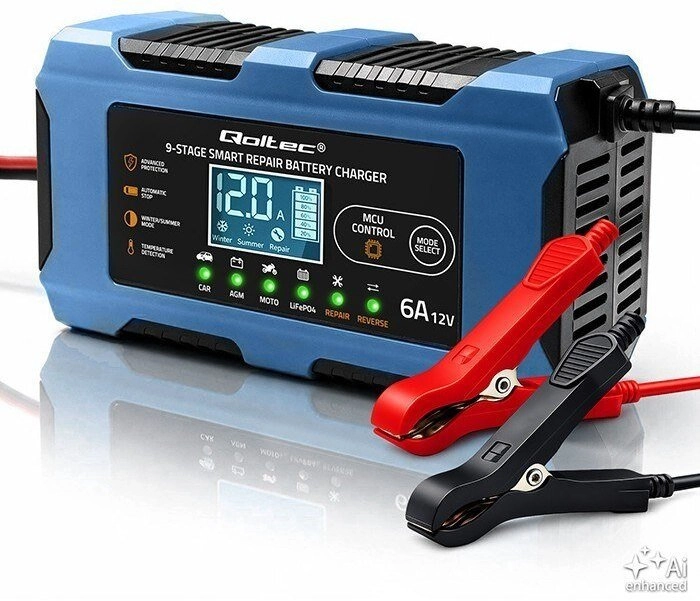 Qoltec Inteligentna ładowarka 12V 6A Prostownik