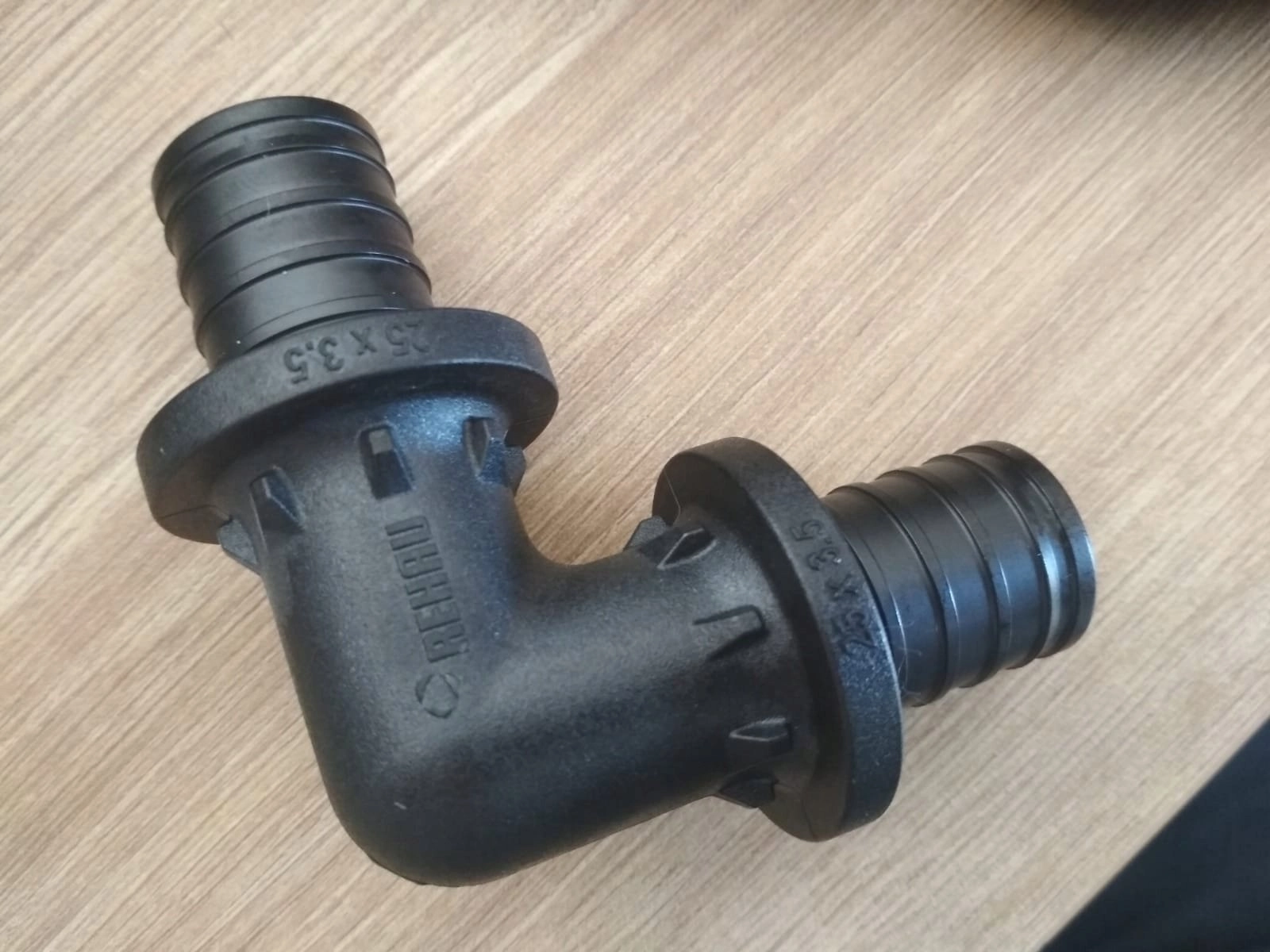 Rehau Kolano PX - 25/90^ RAUTITAN