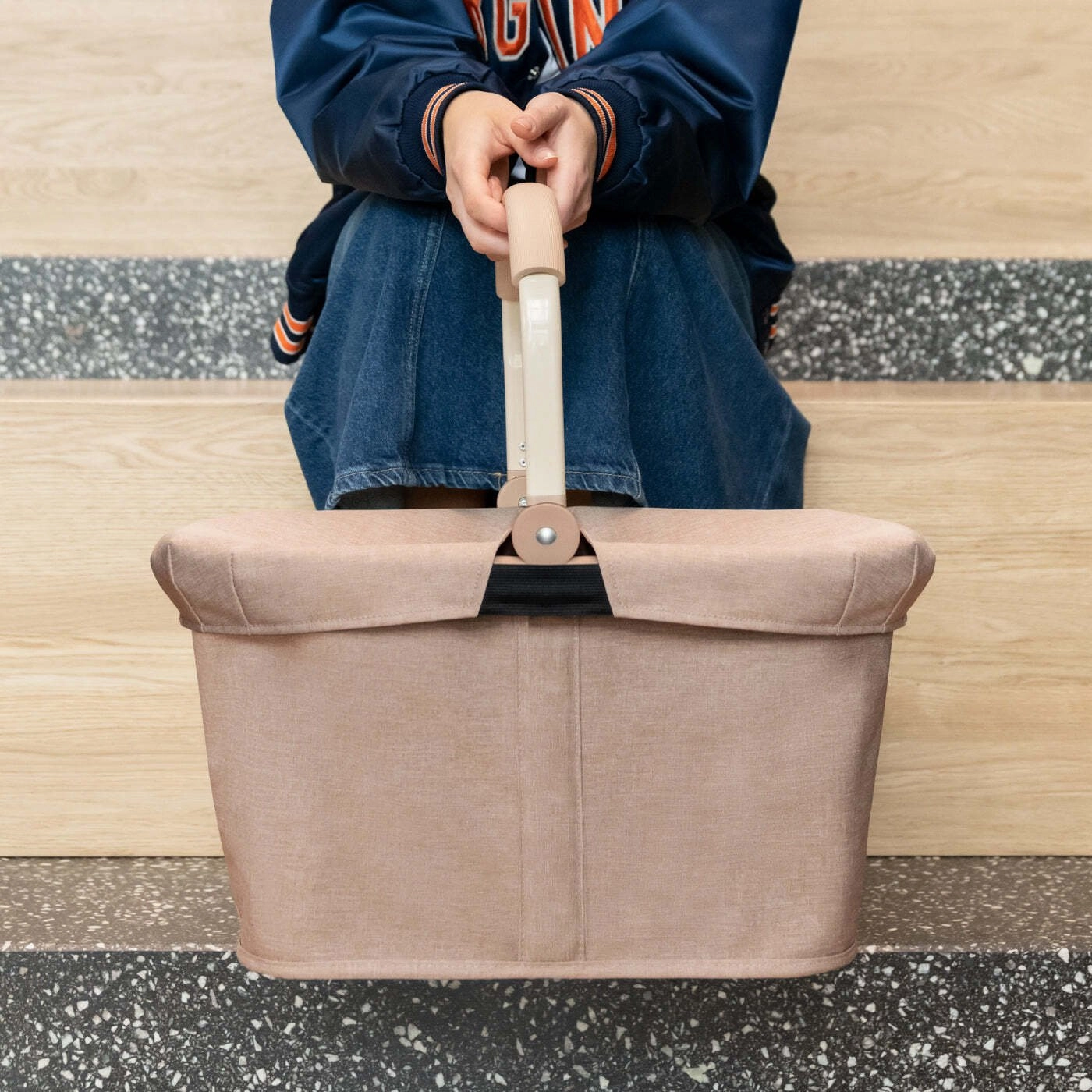 Reisenthel carrybag cover twist coffee BP6041