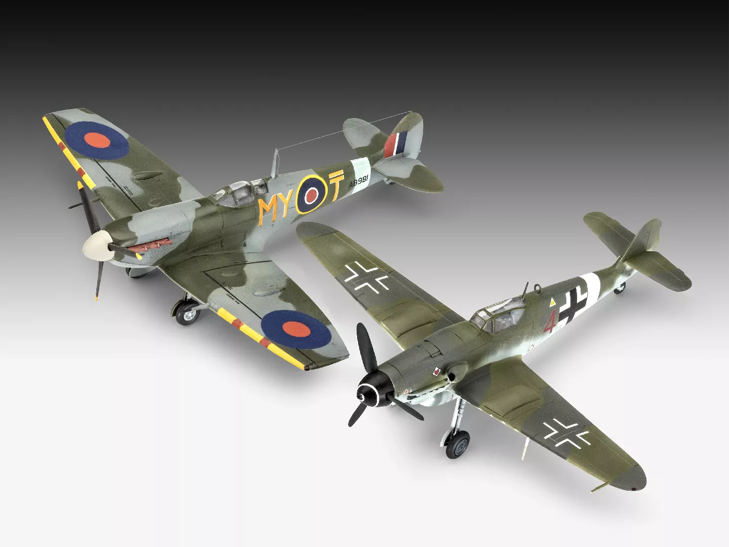 Revell Combat Set Knife-Schmitt Bf109G-10 Spitfire