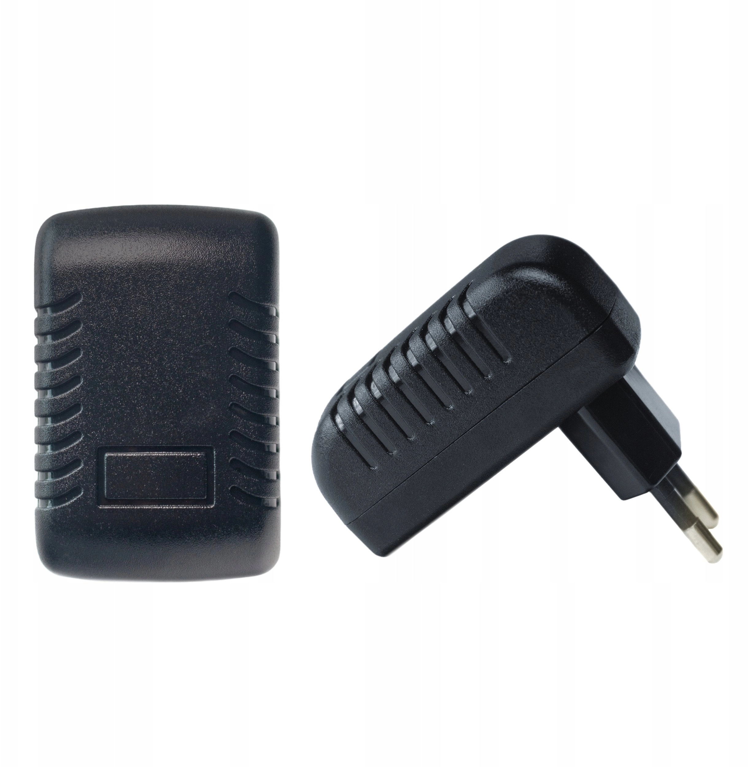 Ronic Zyle UNIVERSAL USB CHARGER PLUG