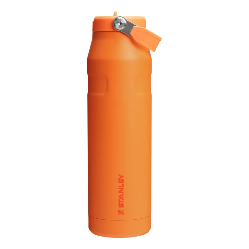 Thermal bottle with a straw The