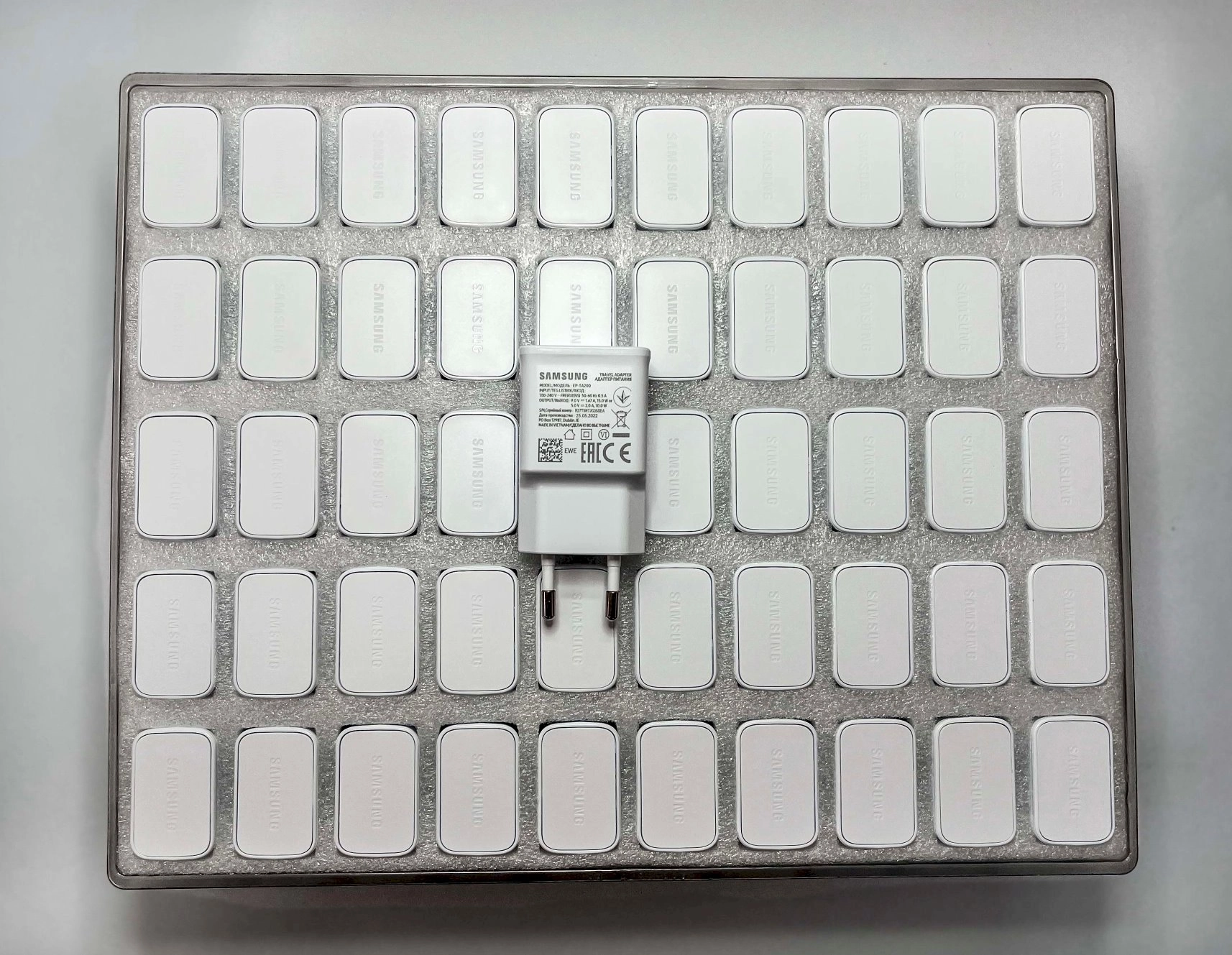 Samsung EP-TA200EWE USB-A 15W Travel Charger