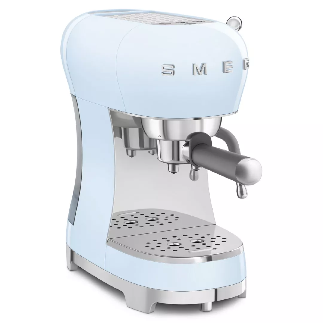 Smeg ECF02PBEU kafijas automāts Manuāls Espesso aparāts 1,1 L