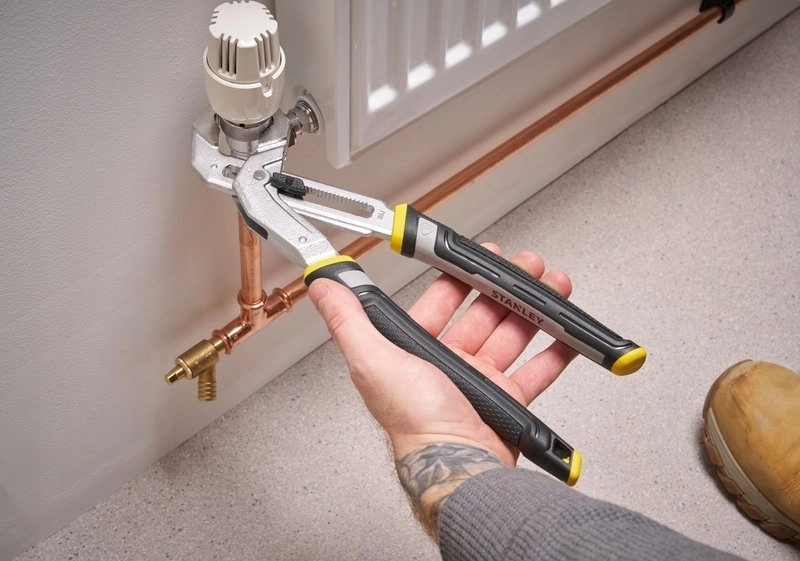 Stanley FATMAX® 12`` water pump pliers