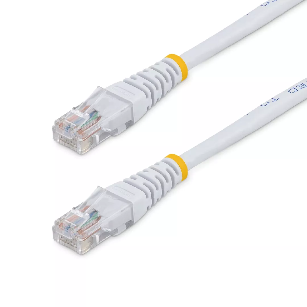 StarTech.com 15m Cat5e White Molded