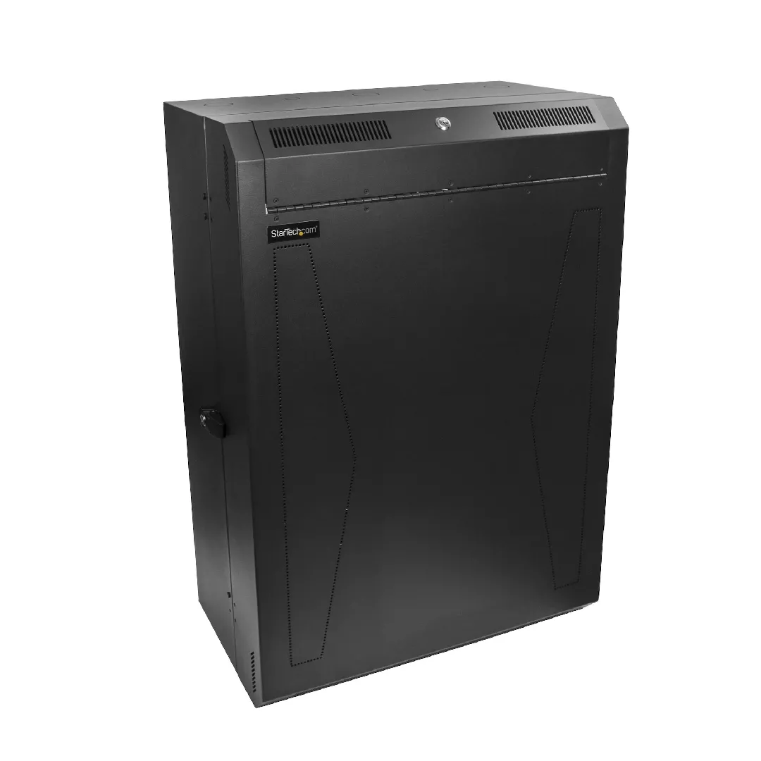 StarTech.com 8U 19" Vertical Wall