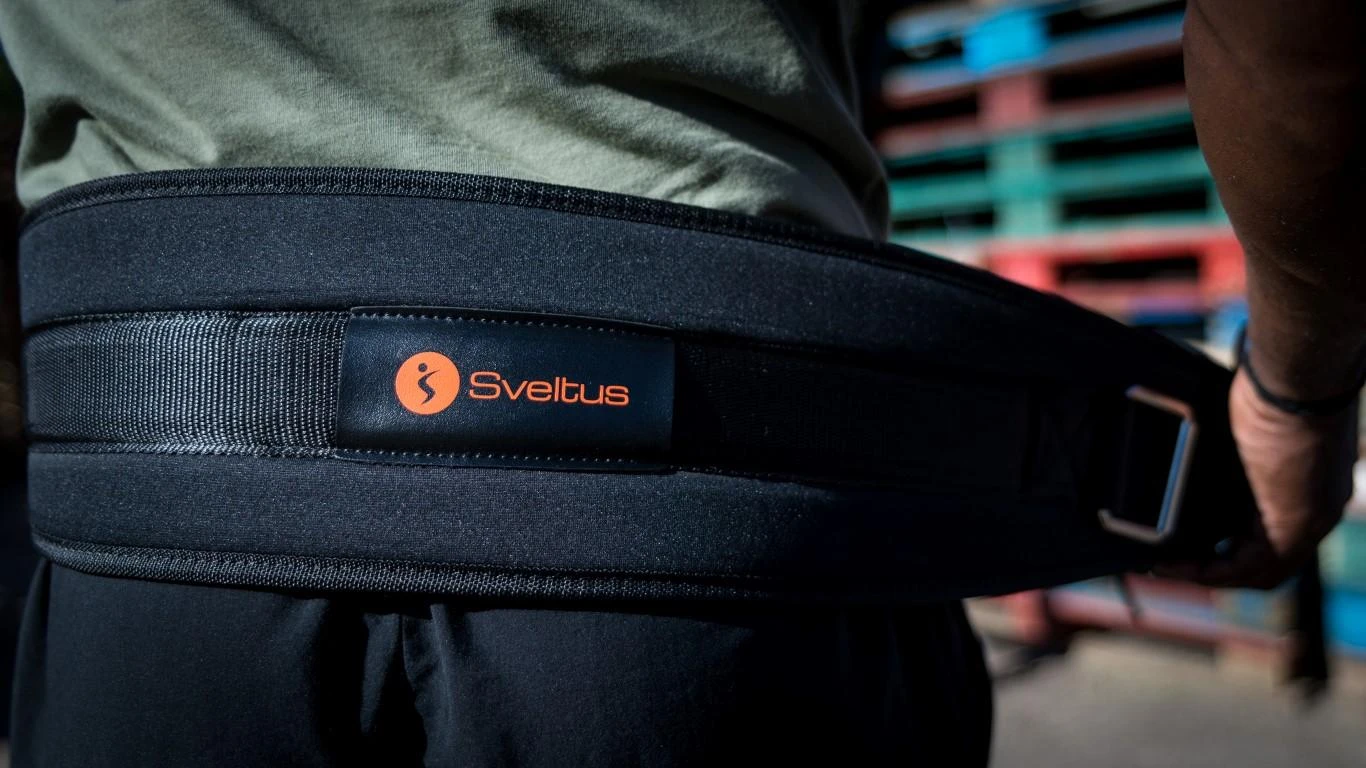 Belt for weightlifters SVELTUS 9400-3 L