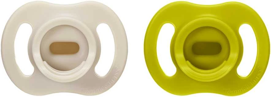 TOMMEE TIPPEE silikoninis čiulptukas  ULTRA-LIGHT 6-18M