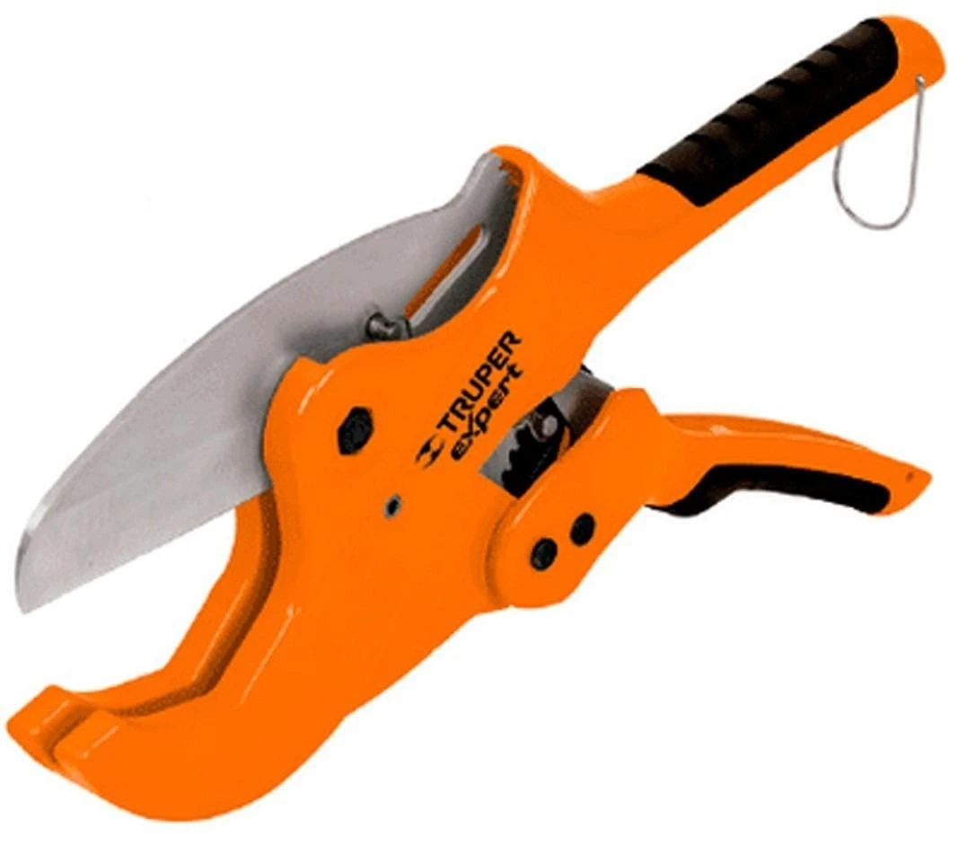 Truper Plastic Pipe Scissors. Strong metal