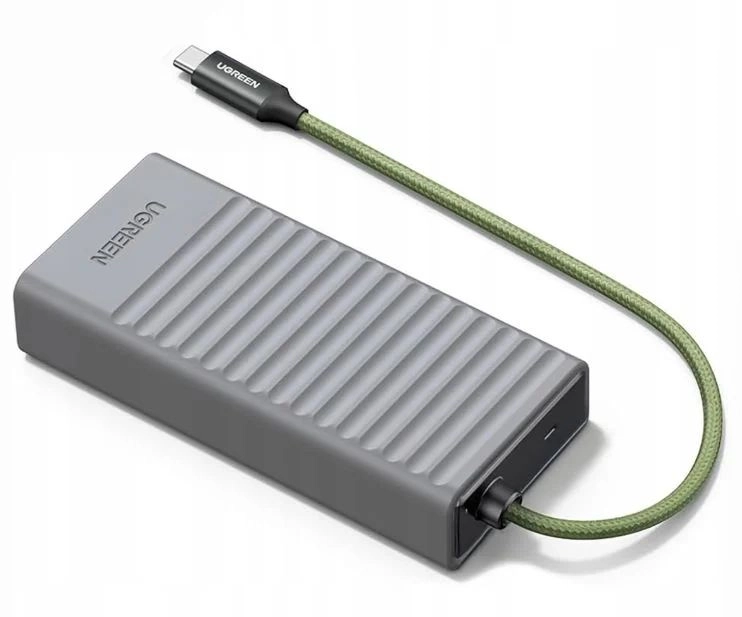 Ugreen CM856 USB/USB-C memory card adapter