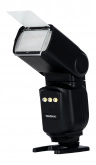 The Yongno YN968S III flash lamma