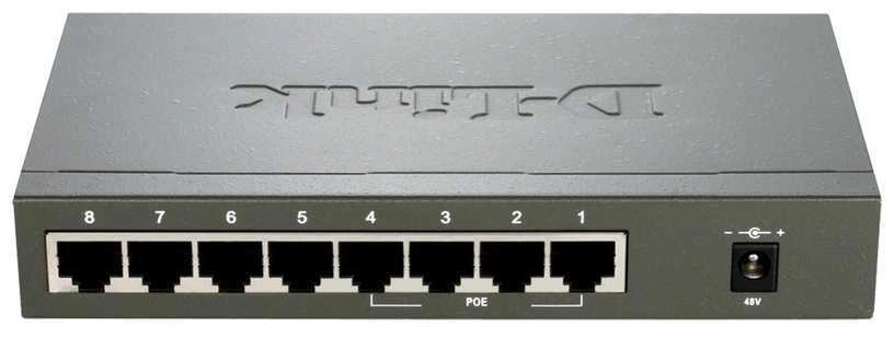 D-Link 8-port 10/100 Desktop Switch with