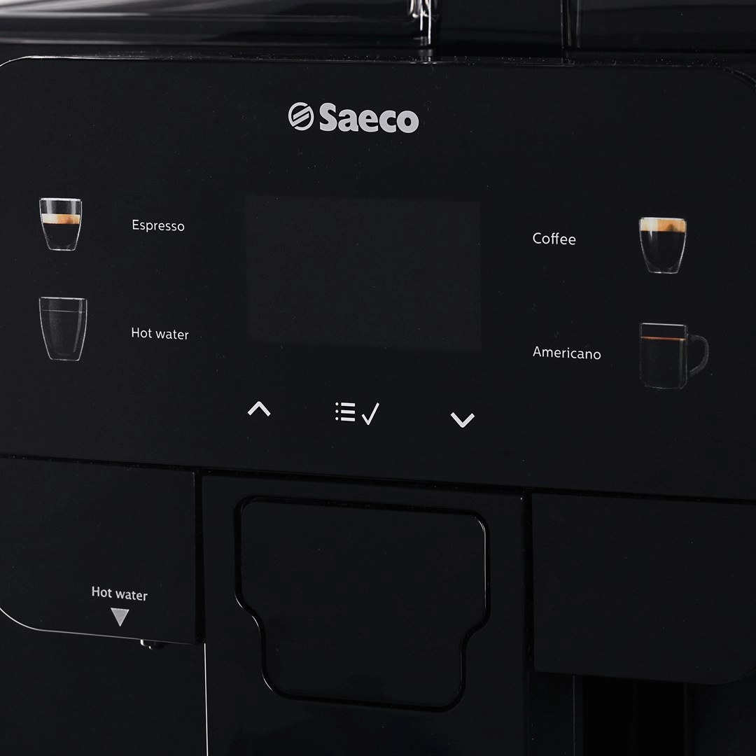 Saeco New Royal Black Semi-auto Espresso